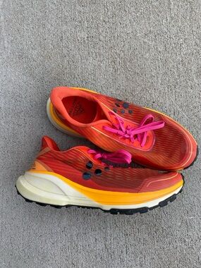 Craft pure trail running shoes